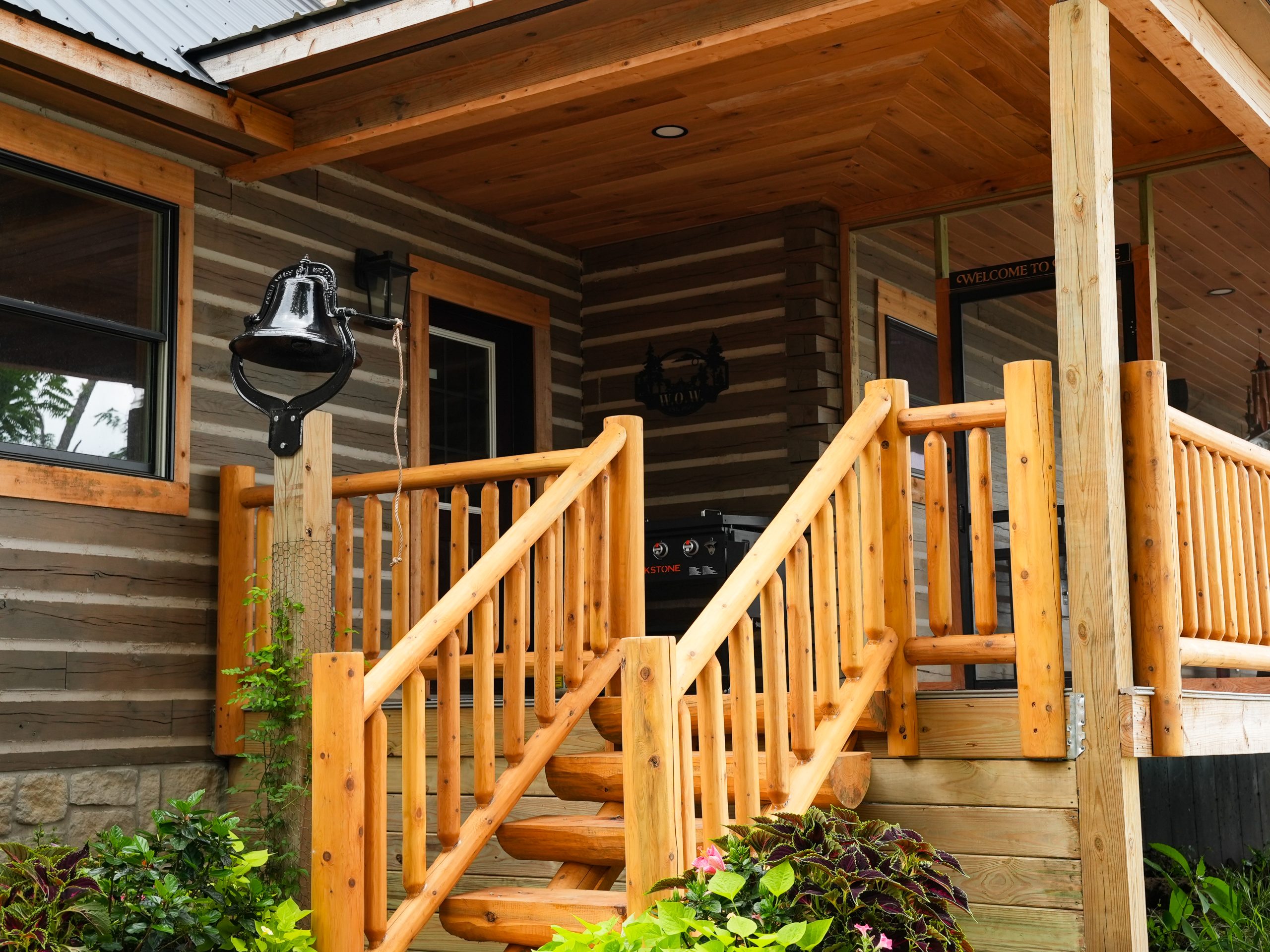Entry stairs to log home porch