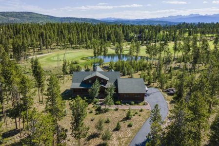 Modified Seven Gables Log Home Floor Plan